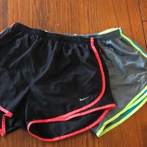 Bundle Women’s Nike Shorts